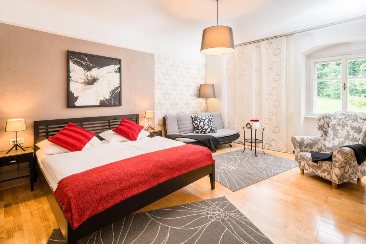 Schlosshotel Rosenau Superior Schloss Rosenau Zewnętrze zdjęcie