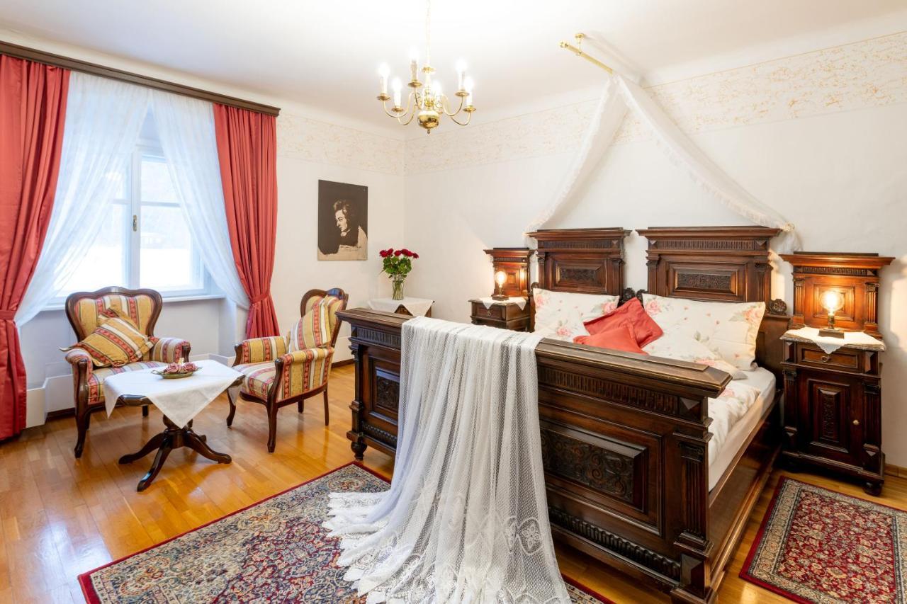 Schlosshotel Rosenau Superior Schloss Rosenau Zewnętrze zdjęcie